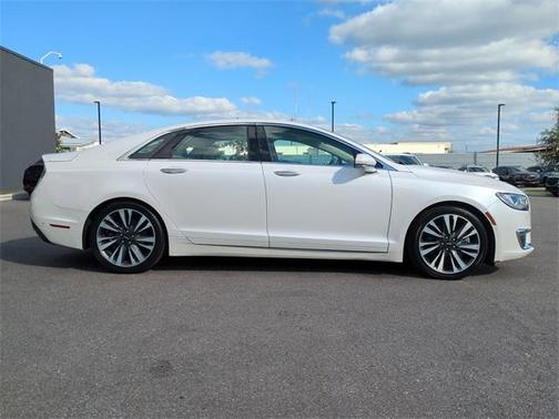 2019 Lincoln MKZ Reserve II