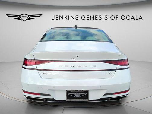 Uyuni White 2026 Genesis G90 3.5T e-SC