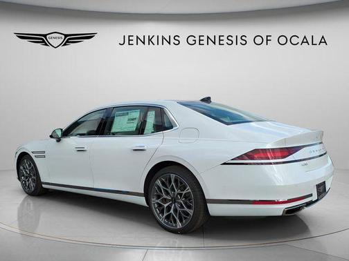 Uyuni White 2026 Genesis G90 3.5T e-SC