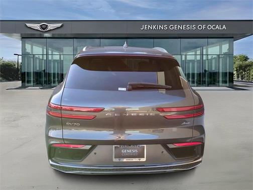 2026 Genesis GV70 2.5T
