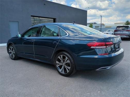 2021 Volkswagen Passat 2.0T SE