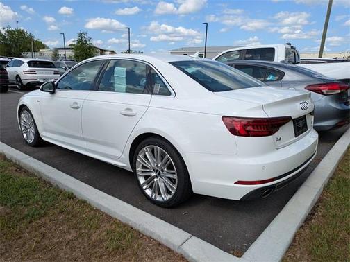 2018 Audi A4 2.0T ultra Premium