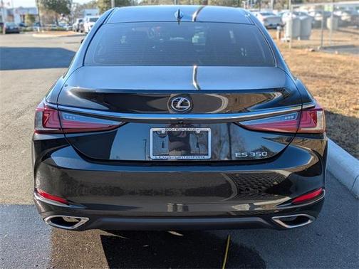 2022 Lexus ES 350 Base