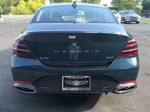 2025 Genesis G70 2.5T