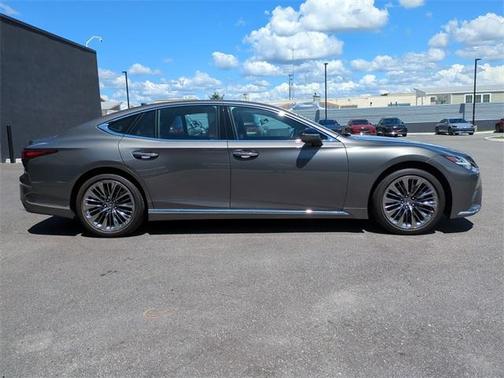 2022 Lexus LS 500 Base