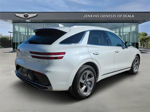 2026 Genesis GV70 2.5T