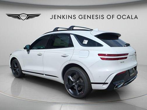 Uyuni White 2026 Genesis GV70 2.5T Sport Prestige