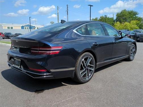 2025 Genesis G80 2.5T