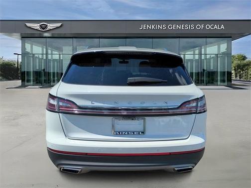 2022 Lincoln Nautilus Standard
