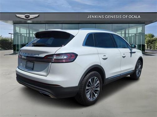 2022 Lincoln Nautilus Standard