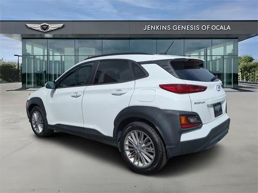 2021 Hyundai KONA SEL