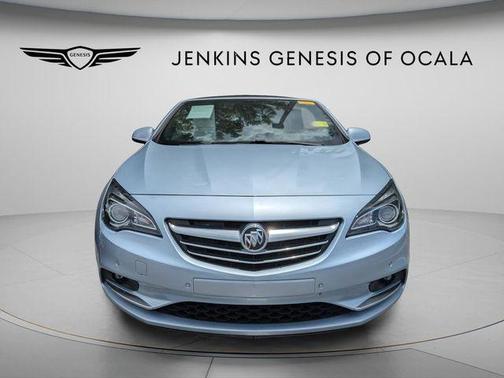 Flip Chip Silver Metallic 2018 Buick Cascada Premium