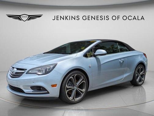 Flip Chip Silver Metallic 2018 Buick Cascada Premium