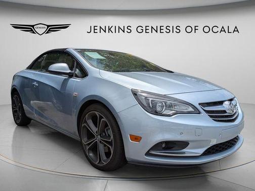 Flip Chip Silver Metallic 2018 Buick Cascada Premium