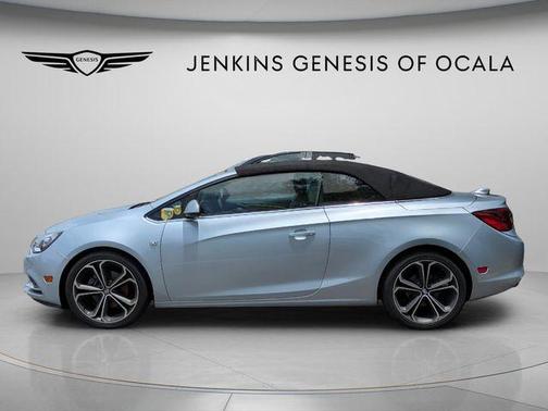 Flip Chip Silver Metallic 2018 Buick Cascada Premium