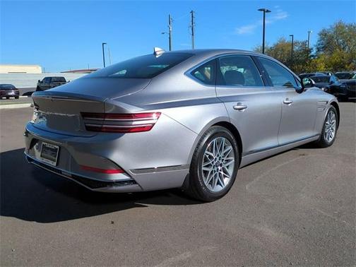 2025 Genesis G80 2.5T