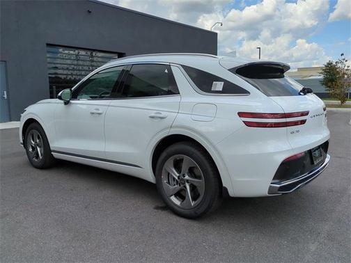 2026 Genesis GV70 2.5T Select