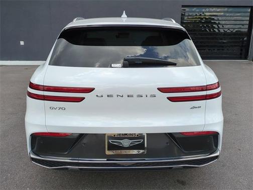 2026 Genesis GV70 2.5T Select
