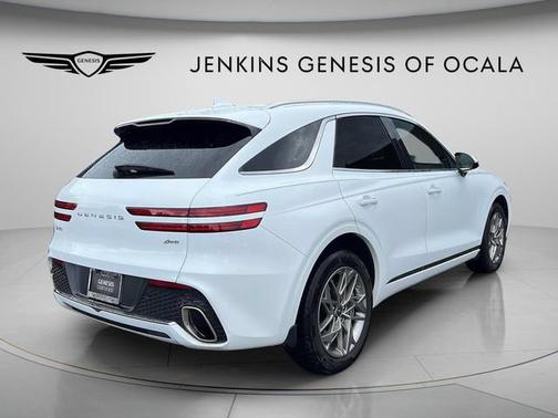 Alta White 2025 Genesis GV70 2.5T