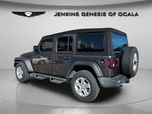 2022 Jeep Wrangler Unlimited Sport