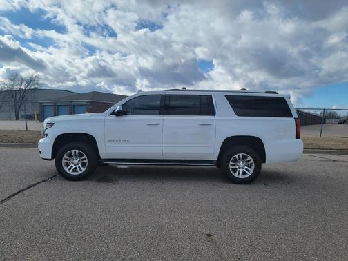 2016 Chevrolet Suburban LTZ