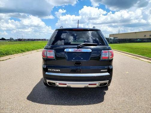 2014 GMC Acadia Denali