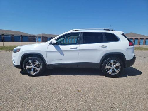 Bright White Clearcoat 2019 Jeep Cherokee Limited
