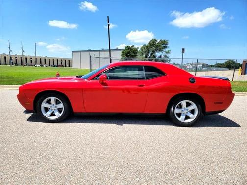 2014 Dodge Challenger SXT