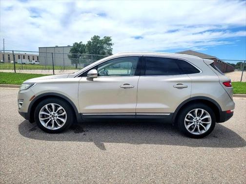 2015 Lincoln MKC Base