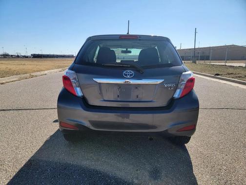 2014 Toyota Yaris LE