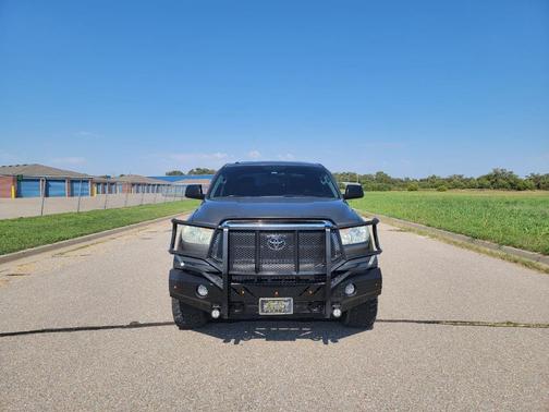 2010 Toyota Tundra Grade