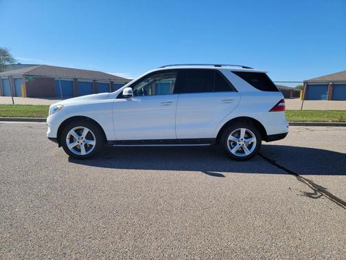 2014 Mercedes-Benz M-Class 4MATIC