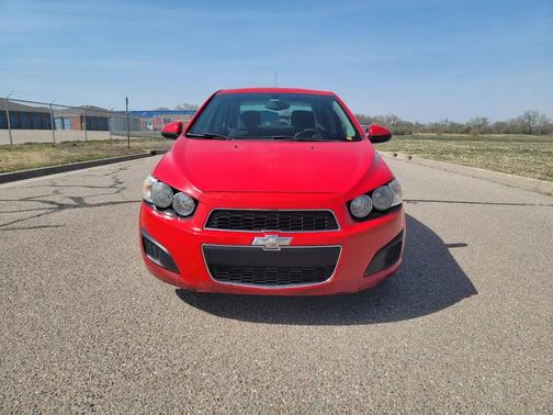Red 2015 Chevrolet Sonic LT