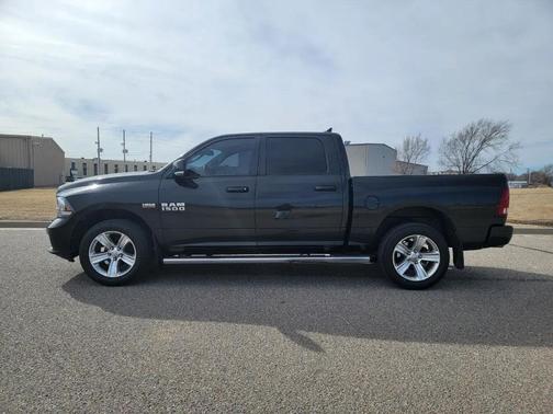 2016 RAM 1500 Sport