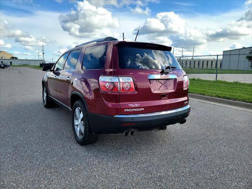2011 GMC Acadia SLT-2