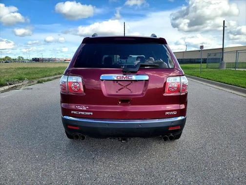 2011 GMC Acadia SLT-2