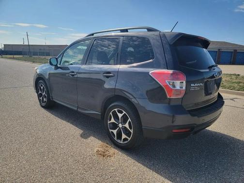 2014 Subaru Forester 2.0XT Touring