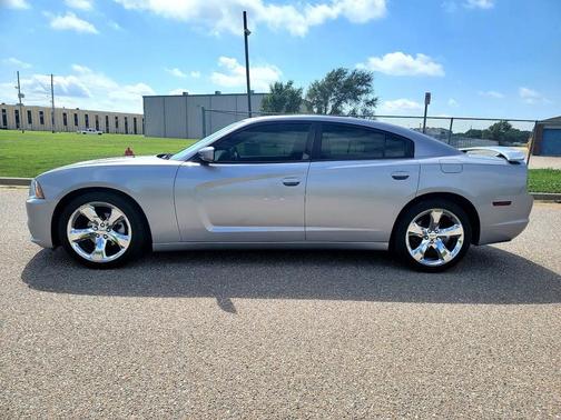 2014 Dodge Charger SXT