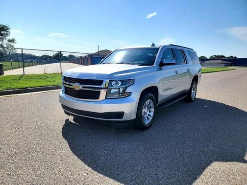 2019 Chevrolet Suburban LT