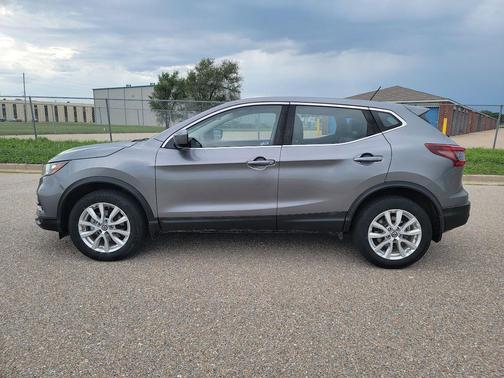 2020 Nissan Rogue Sport S