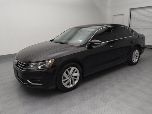 2018 Volkswagen Passat 2.0T SE