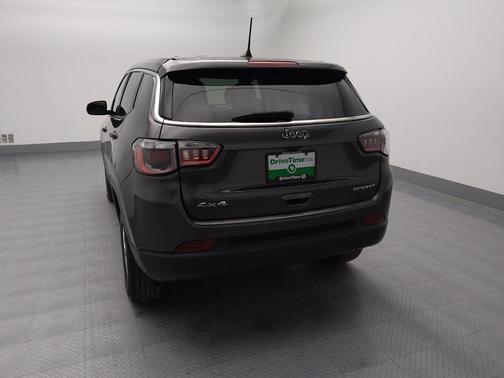 2022 Jeep Compass Sport