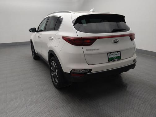 Snow White Pearl 2021 Kia Sportage EX