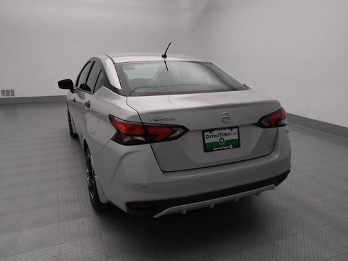 2020 Nissan Versa 1.6 S