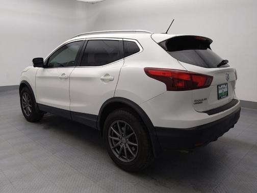 Pearl White Tricoat 2019 Nissan Rogue Sport SL