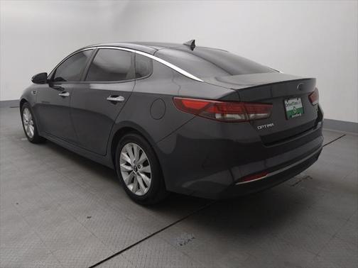 2018 Kia Optima S