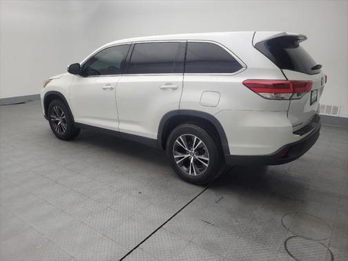2019 Toyota Highlander LE I4
