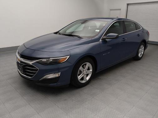 Lakeshore Blue Metallic 2025 Chevrolet Malibu 1LS
