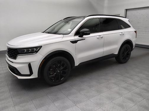 Glacial White Pearl 2021 Kia Sorento SX