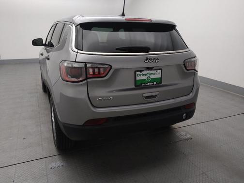 2023 Jeep Compass Sport